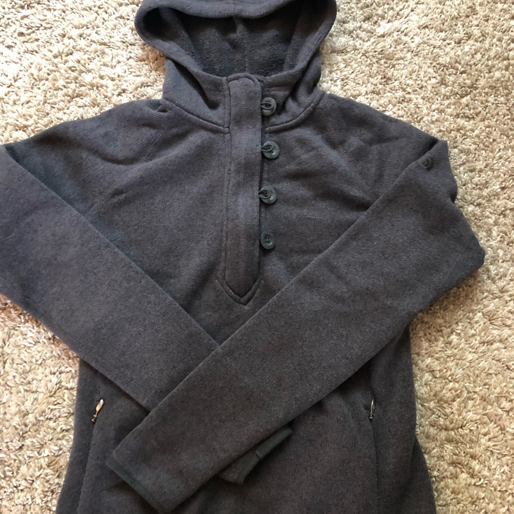 North Face pullover
